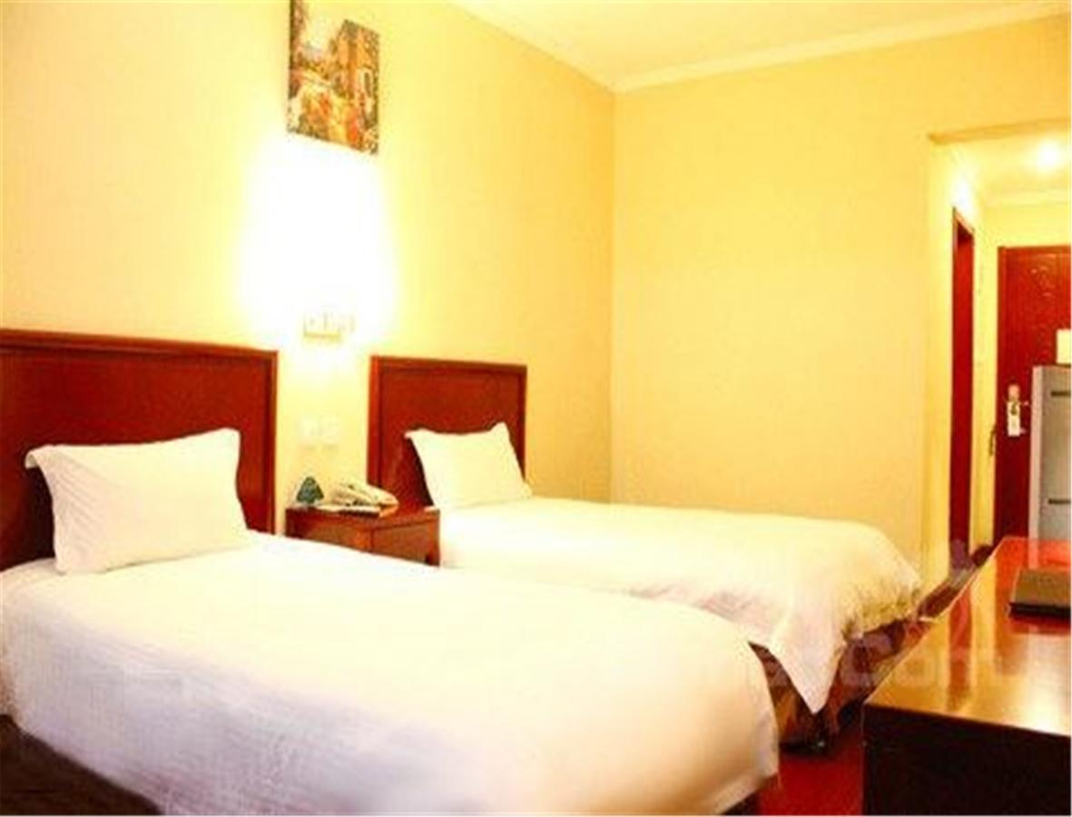 Greentree Inn Shandong Qingdao Railway Station Zhanqiao Yacht Wharf Express Dış mekan fotoğraf